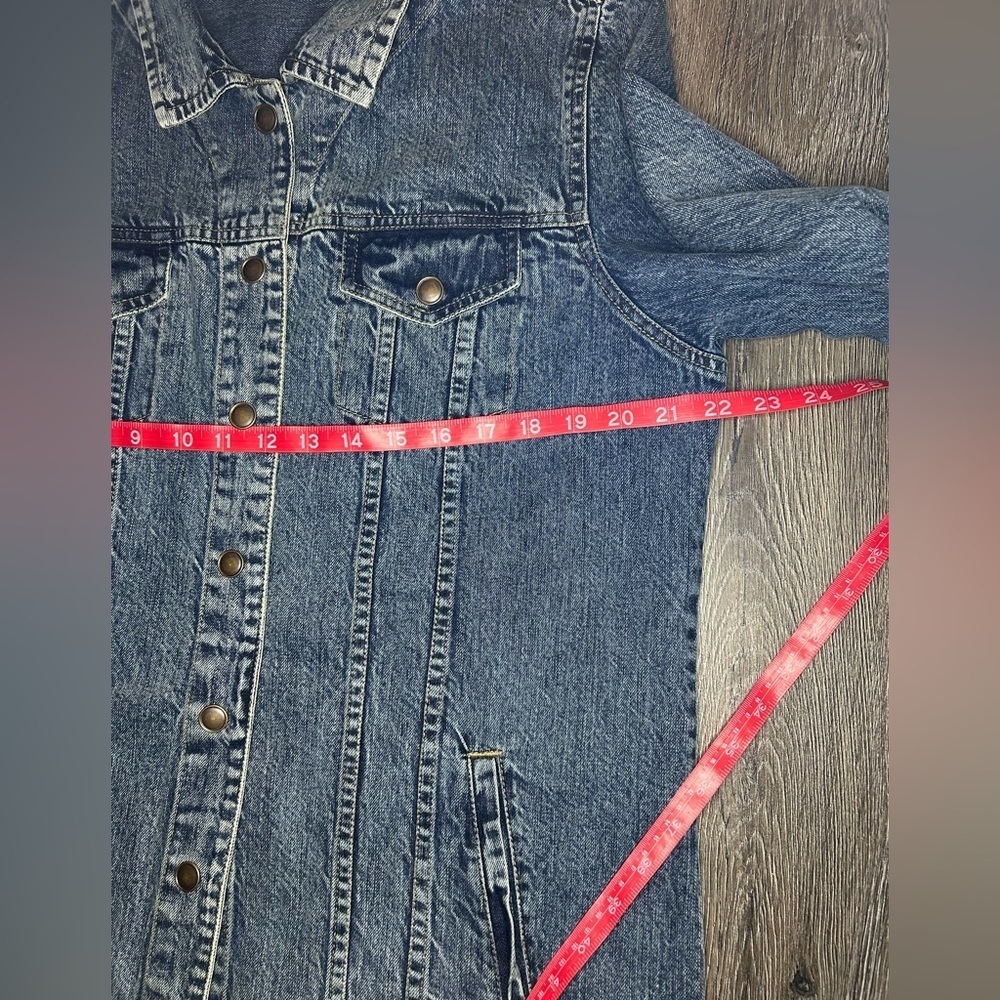 NWOT NorthStyle Longline Denim Jacket Women’s L – Vintage Wash, Snap Buttons - Picture 11 of 13